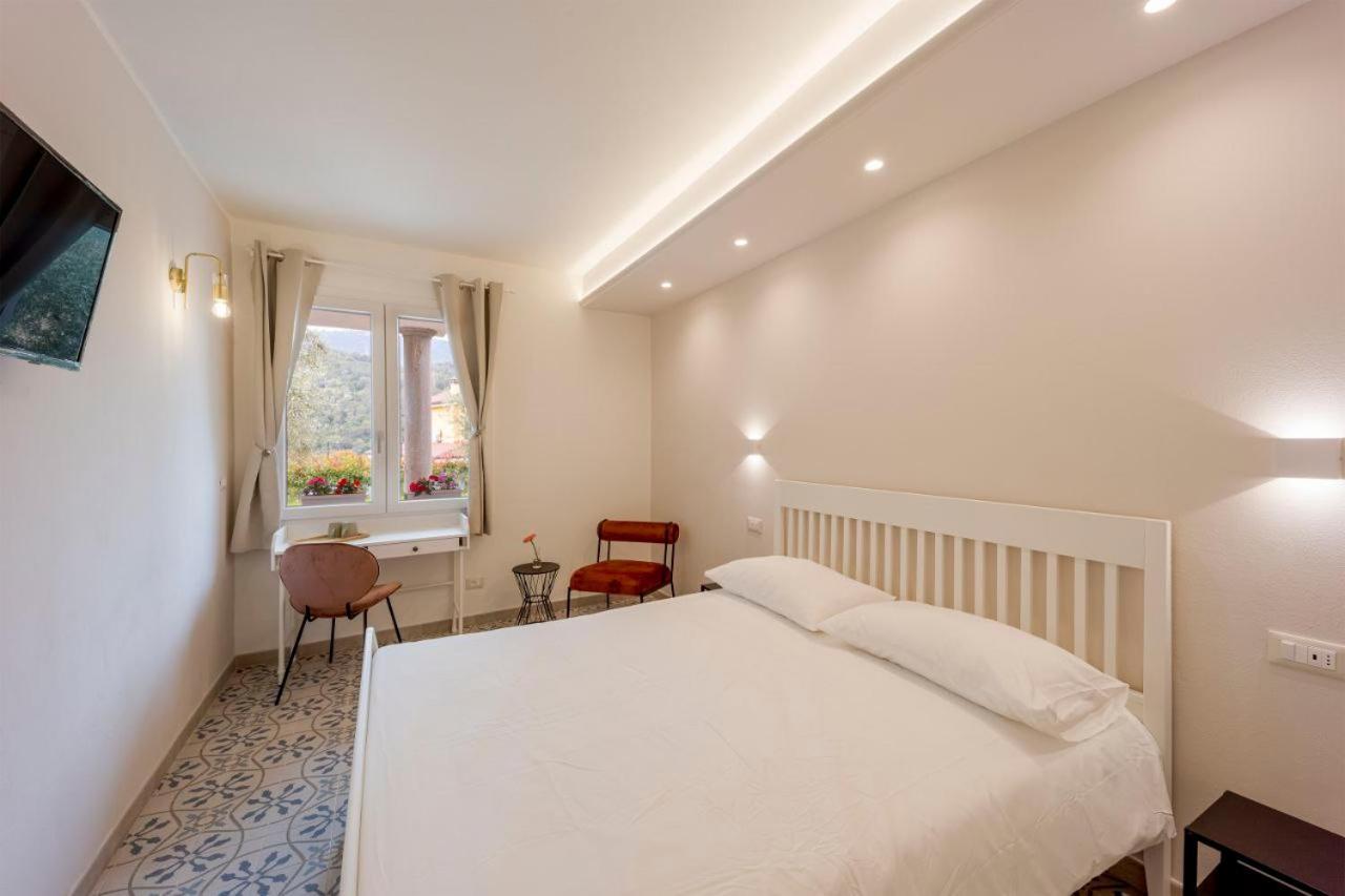Gli Ulivi Rooms And Breakfast Marina dʼMarina dʼAndora 외부 사진